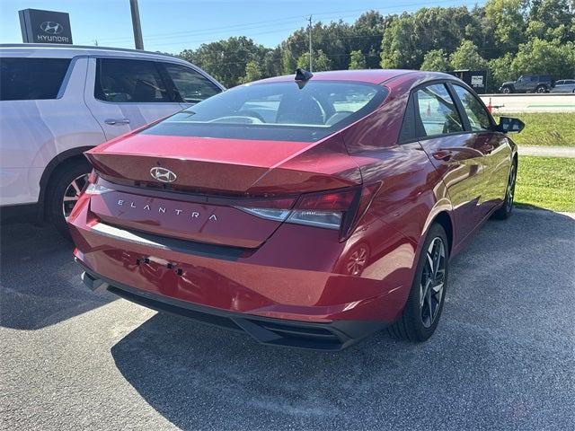 2023 Hyundai Elantra SEL 2023 Hyundai Elantra SEL