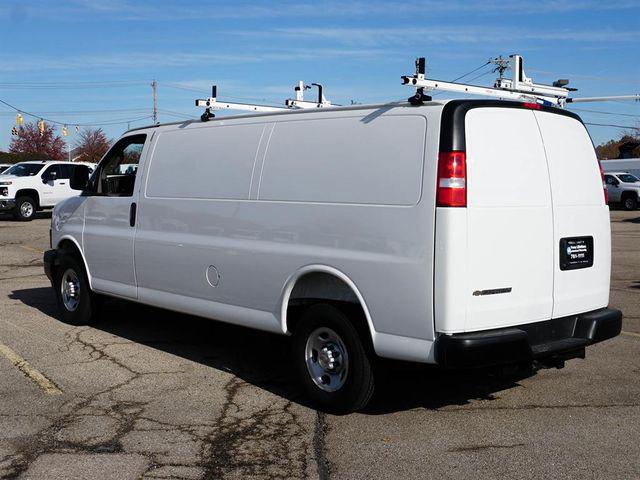 2025 Chevrolet Express Cargo Van RWD 2500 Extended Wheelbase WT