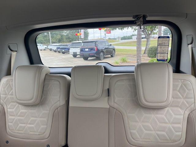 2025 Nissan Armada Platinum 2WD