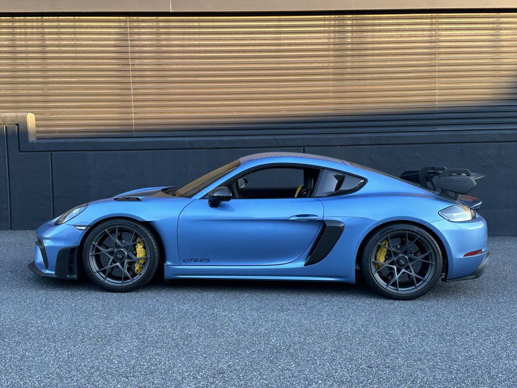 2023 Porsche Cayman GT4 RS photo 2