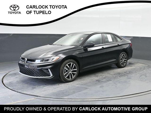 2025 Volkswagen Jetta SE's photo