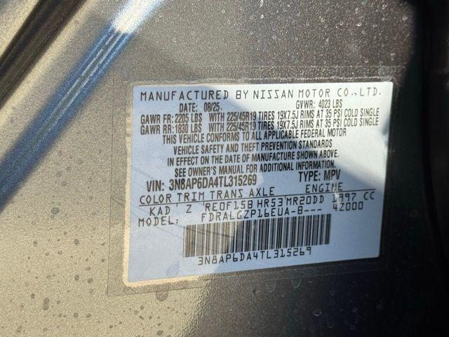 2026 Nissan Kicks SR