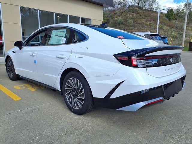 2026 Hyundai Sonata Hybrid SEL
