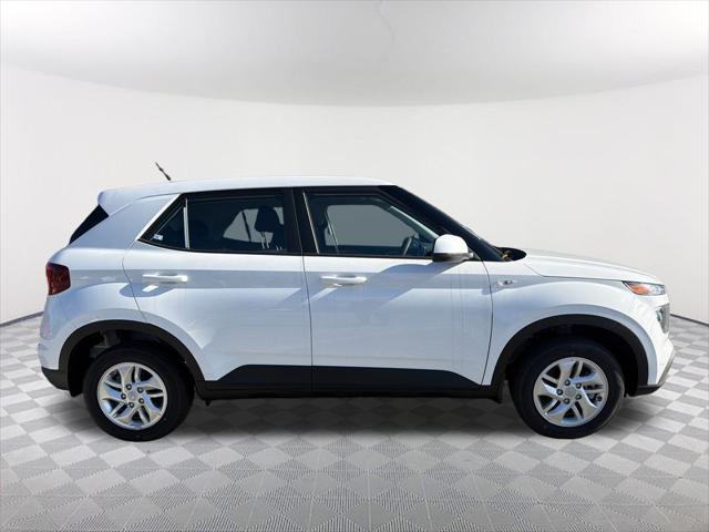 2026 Hyundai Venue SE