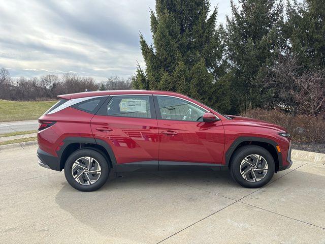 2026 Hyundai Tucson Hybrid Blue SE