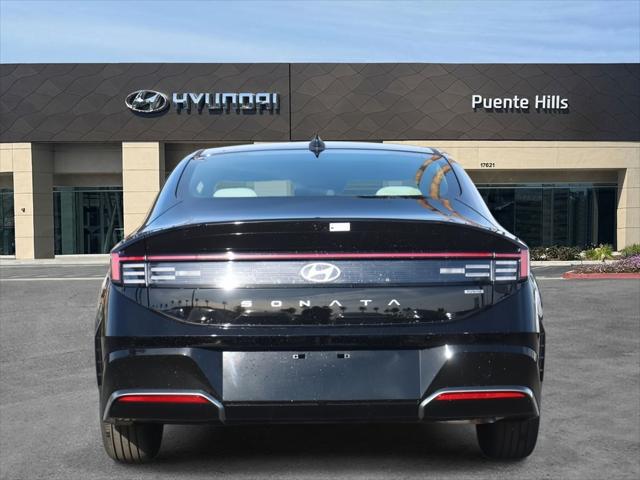 2026 Hyundai Sonata Hybrid SEL