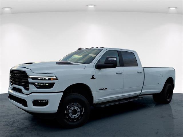 2026 RAM Ram 3500 RAM 3500 LARAMIE CREW CAB 4X4 8 BOX