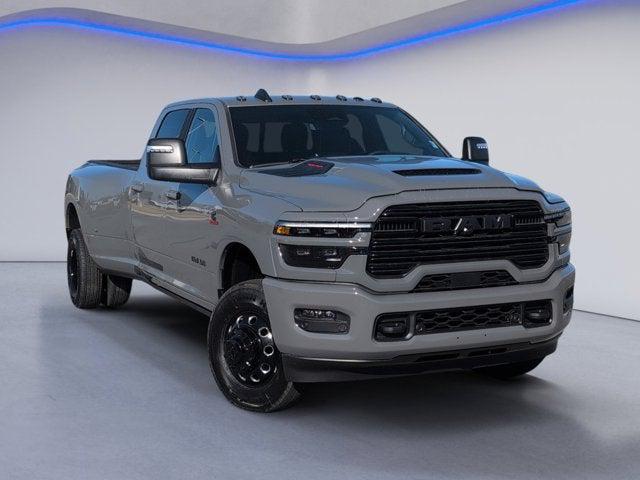 2026 RAM Ram 3500 RAM 3500 LARAMIE CREW CAB 4X4 8 BOX