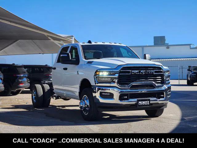 2026 RAM Ram 3500 Chassis Cab RAM 3500 TRADESMAN CREW CAB CHASSIS 4X4 60 CA