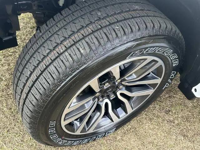 2026 Ram 1500 Limited Longhorn Crew Cab 4x4 5'7" Box