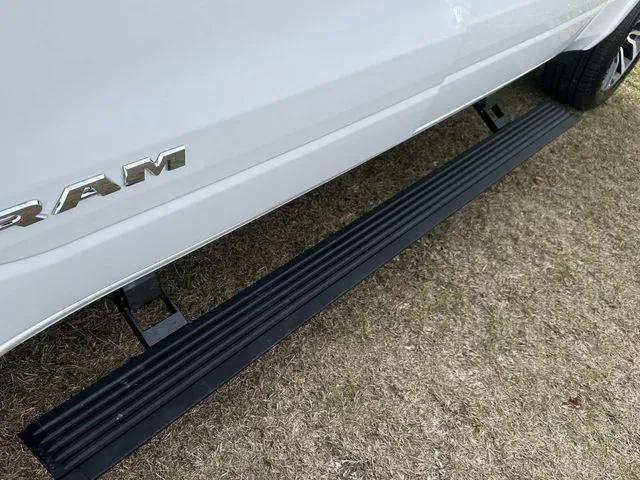 2026 Ram 1500 Limited Longhorn Crew Cab 4x4 5'7" Box