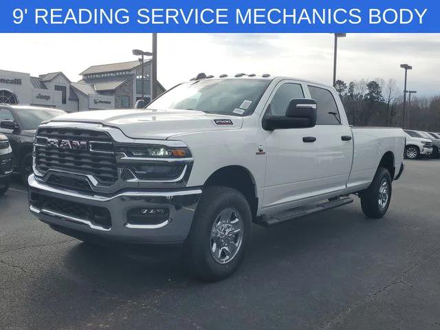 2026 RAM Ram 2500 RAM 2500 TRADESMAN CREW CAB 4X4 8 BOX