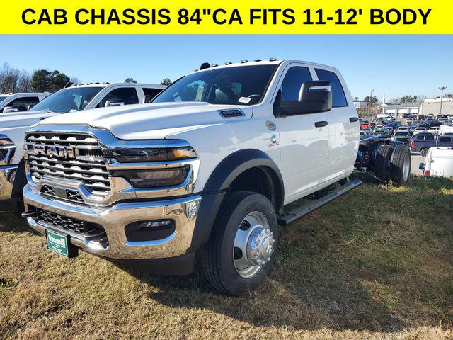 2026 RAM Ram 5500 Chassis Cab RAM 5500 TRADESMAN CHASSIS CREW CAB 4X4 84 CA