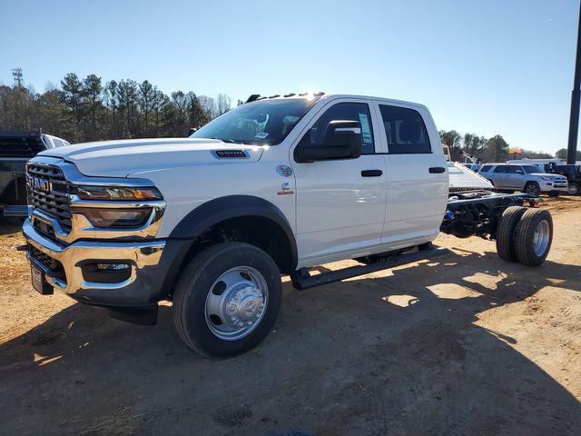 2026 RAM Ram 5500 Chassis Cab RAM 5500 TRADESMAN CHASSIS CREW CAB 4X4 84 CA