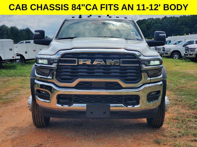 2026 RAM Ram 5500 Chassis Cab RAM 5500 TRADESMAN CHASSIS CREW CAB 4X4 84 CA