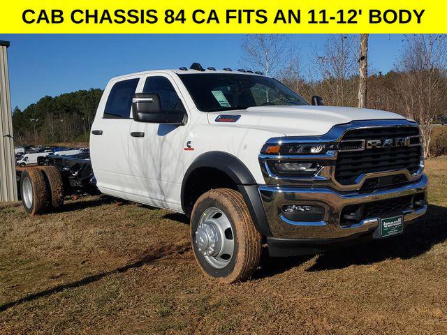 2026 RAM Ram 5500 Chassis Cab RAM 5500 TRADESMAN CHASSIS CREW CAB 4X4 84 CA