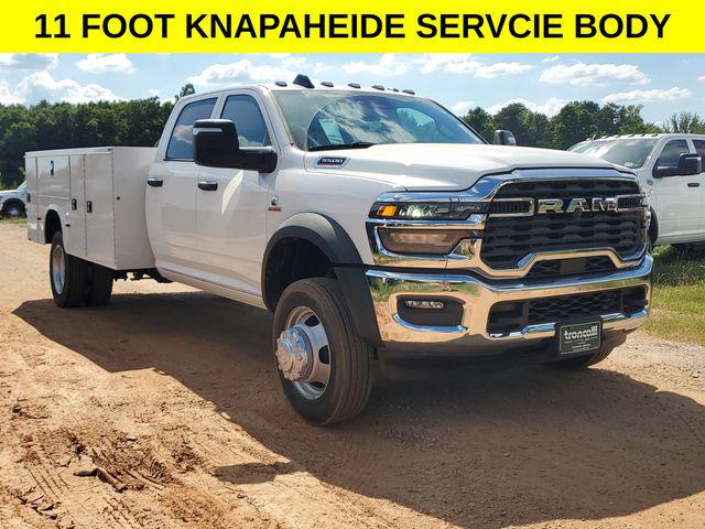 2026 RAM Ram 5500 Chassis Cab RAM 5500 TRADESMAN CHASSIS CREW CAB 4X4 84 CA