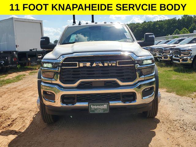2026 RAM Ram 5500 Chassis Cab RAM 5500 TRADESMAN CHASSIS CREW CAB 4X4 84 CA