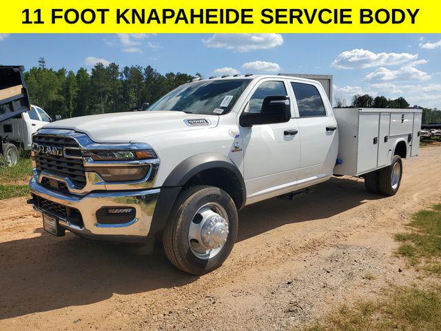 2026 RAM Ram 5500 Chassis Cab RAM 5500 TRADESMAN CHASSIS CREW CAB 4X4 84 CA