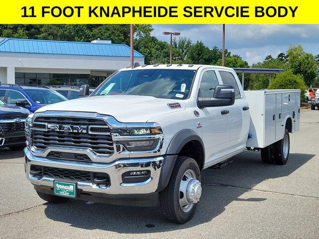 2026 RAM 5500 Chassis RAM 5500 TRADESMAN CHASSIS CREW CAB 4X4 84 CA
