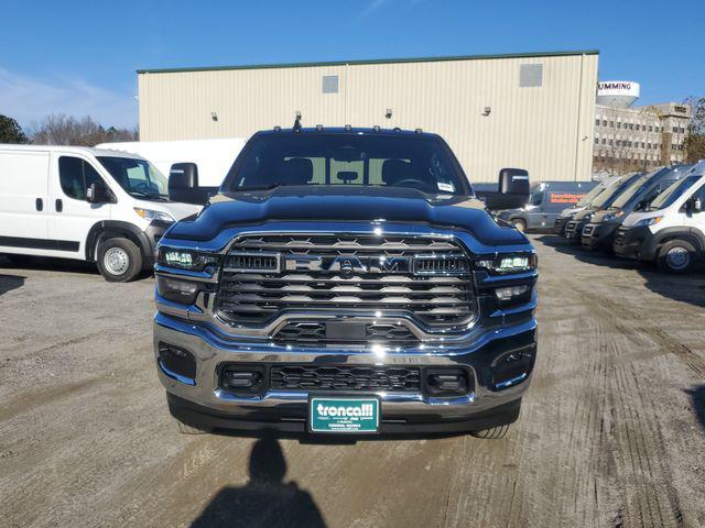 2026 RAM Ram 3500 Chassis Cab RAM 3500 TRADESMAN CREW CAB CHASSIS 4X4 60 CA