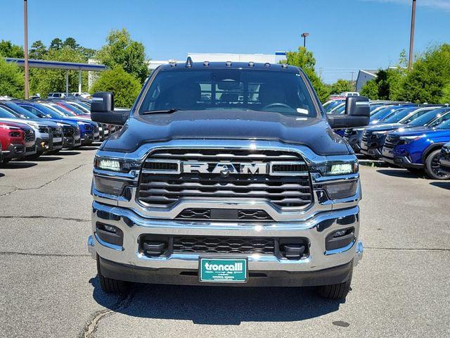 2026 RAM 3500 Chassis RAM 3500 TRADESMAN CREW CAB CHASSIS 4X4 60 CA