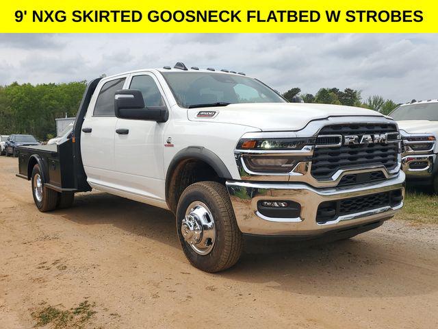 2026 RAM Ram 3500 Chassis Cab RAM 3500 TRADESMAN CREW CAB CHASSIS 4X4 60 CA