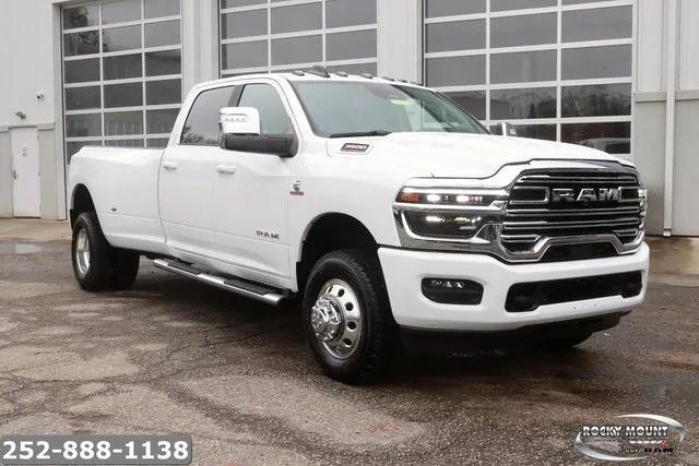 2026 RAM Ram 3500 RAM 3500 LARAMIE CREW CAB 4X4 8 BOX