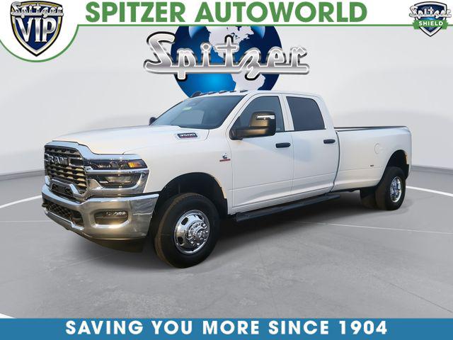 2026 RAM Ram 3500 RAM 3500 TRADESMAN CREW CAB 4X4 8 BOX
