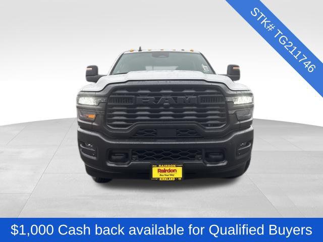 2026 RAM Ram 3500 RAM 3500 TRADESMAN CREW CAB 4X4 8 BOX