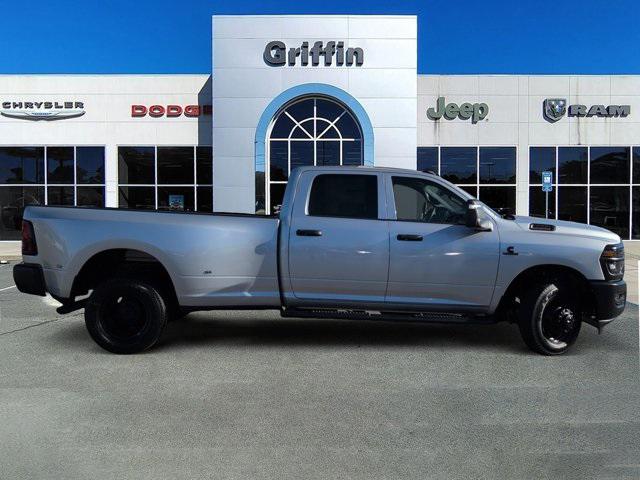 2026 RAM Ram 3500 RAM 3500 TRADESMAN CREW CAB 4X2 8 BOX 2026 RAM Ram 3500 RAM 3500 TRADESMAN CREW CAB 4X2 8 BOX