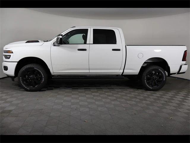 2026 RAM Ram 2500 RAM 2500 BLACK EXPRESS CREW CAB 4X4 64 BOX 2026 RAM Ram 2500 RAM 2500 BLACK EXPRESS CREW CAB 4X4 64 BOX