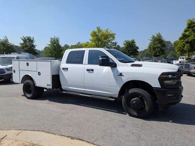 2026 RAM Ram 3500 RAM 3500 TRADESMAN CREW CAB 4X4 8 BOX
