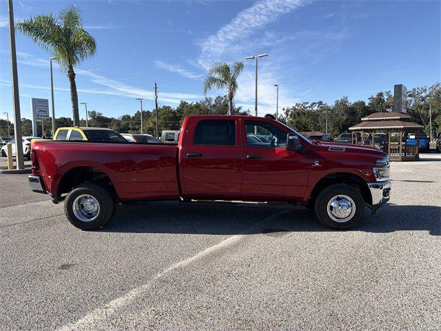 2026 RAM Ram 3500 RAM 3500 TRADESMAN CREW CAB 4X4 8 BOX