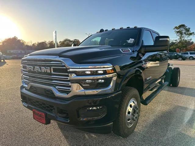 2026 RAM Ram 3500 Chassis Cab RAM 3500 BIG HORN CREW CAB CHASSIS 4X4 60 CA