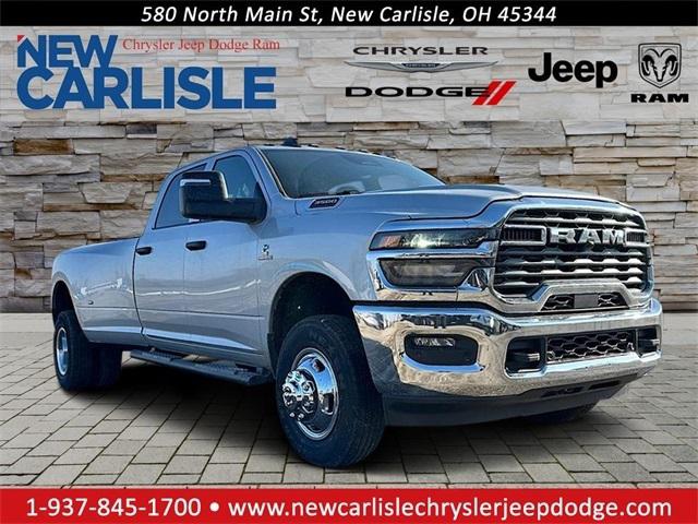 2026 RAM Ram 3500 RAM 3500 TRADESMAN CREW CAB 4X4 8 BOX