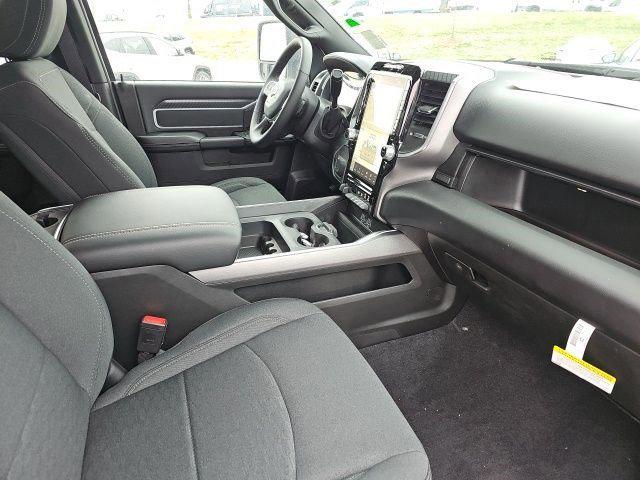 2026 Ram 2500 Big Horn Crew Cab 4x4 6'4" Box