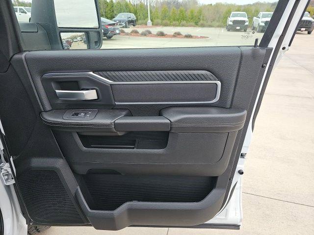 2026 Ram 2500 Big Horn Crew Cab 4x4 6'4" Box
