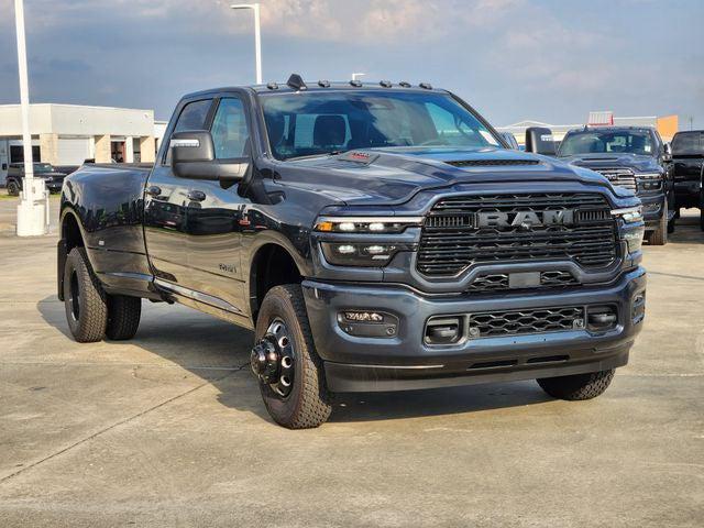 2026 RAM Ram 3500 RAM 3500 LARAMIE CREW CAB 4X4 8 BOX
