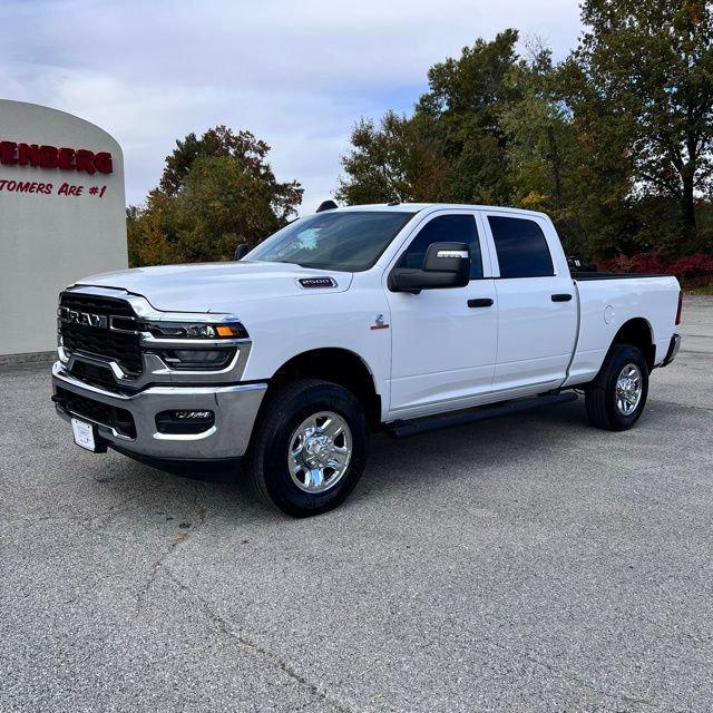2026 RAM Ram 2500 RAM 2500 TRADESMAN CREW CAB 4X4 64 BOX