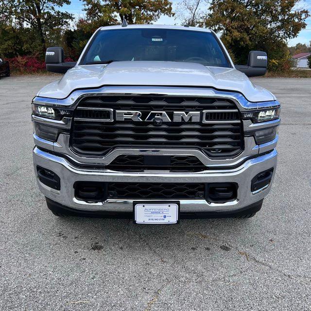 2026 RAM Ram 2500 RAM 2500 TRADESMAN CREW CAB 4X4 64 BOX