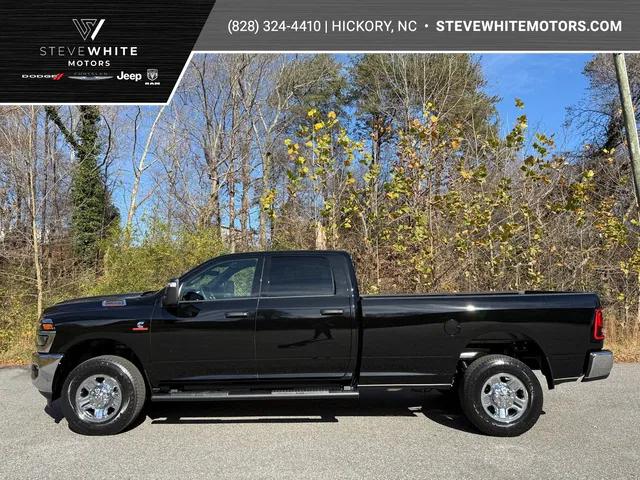 2026 RAM Ram 2500 RAM 2500 TRADESMAN CREW CAB 4X4 8 BOX