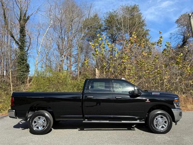 2026 Ram 2500 Tradesman Crew Cab 4x4 8' Box