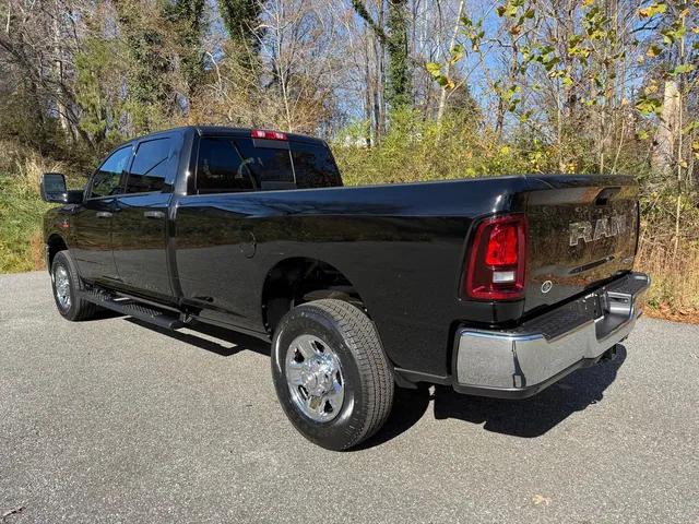 2026 Ram 2500 Tradesman Crew Cab 4x4 8' Box