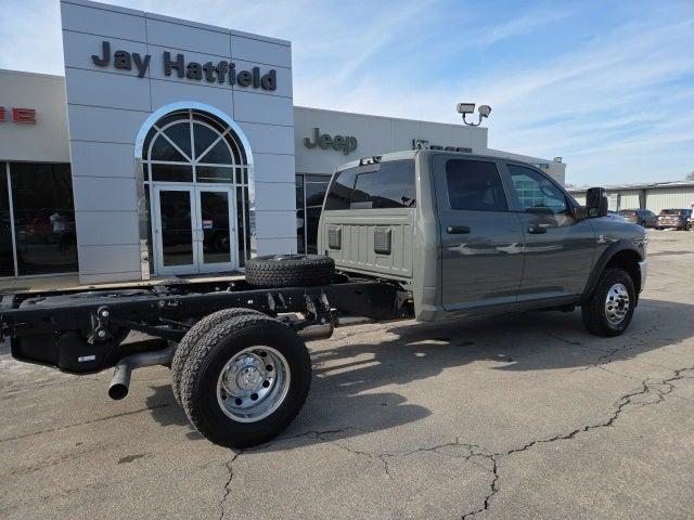 2026 RAM Ram 3500 Chassis Cab RAM 3500 TRADESMAN CREW CAB CHASSIS 4X4 60 CA