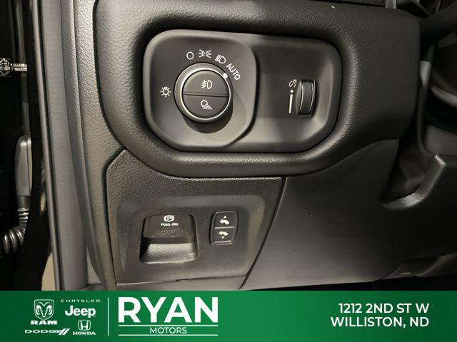 2026 Ram 1500 Big Horn Crew Cab 4x4 5'7" Box