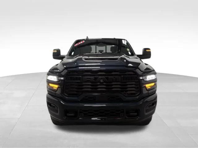 2026 RAM Ram 2500 RAM 2500 BLACK EXPRESS CREW CAB 4X4 64 BOX