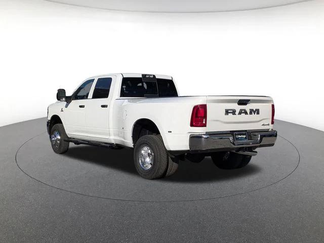 2026 RAM Ram 3500 RAM 3500 TRADESMAN CREW CAB 4X4 8 BOX