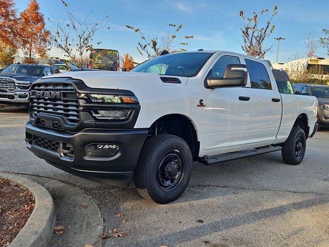 2026 RAM Ram 2500 RAM 2500 TRADESMAN CREW CAB 4X4 64 BOX