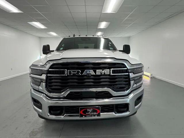 2026 RAM Ram 2500 RAM 2500 TRADESMAN CREW CAB 4X4 64 BOX